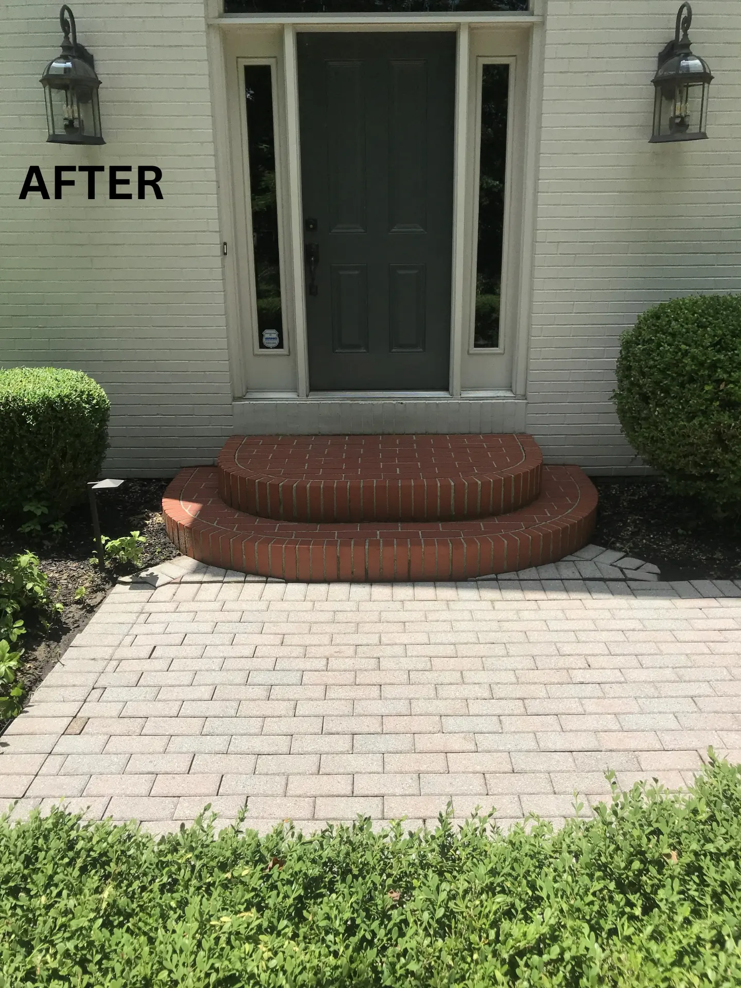 brick-entryway-dirty-pressure-washing-after brick entryway free of moss and algae after being pressure washed