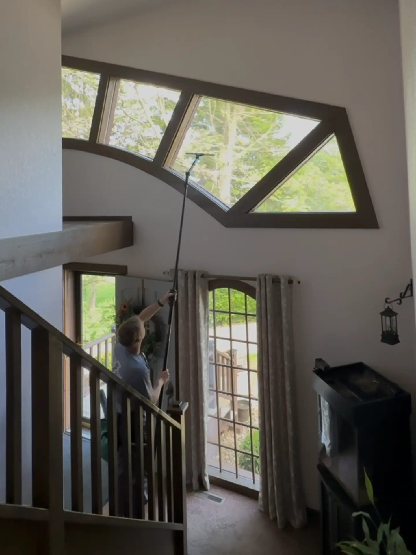 residential-window-cleaning-heath-interior Interior A-Frame window cleaning by Power Clean with pole at Buckeye Lake, OH